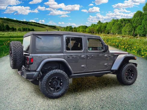 Used 2019 Jeep Wrangler Unlimited Rubicon AWD/4WD image 6