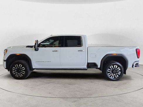 Certified 2026 GMC Sierra 3500 Denali Ultimate AWD/4WD image 8