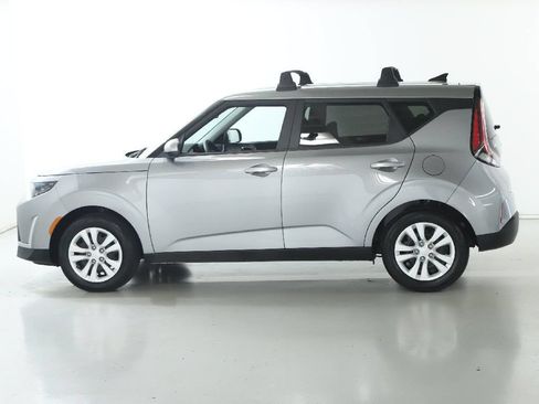 Used 2023 Kia Soul LX FWD image 36