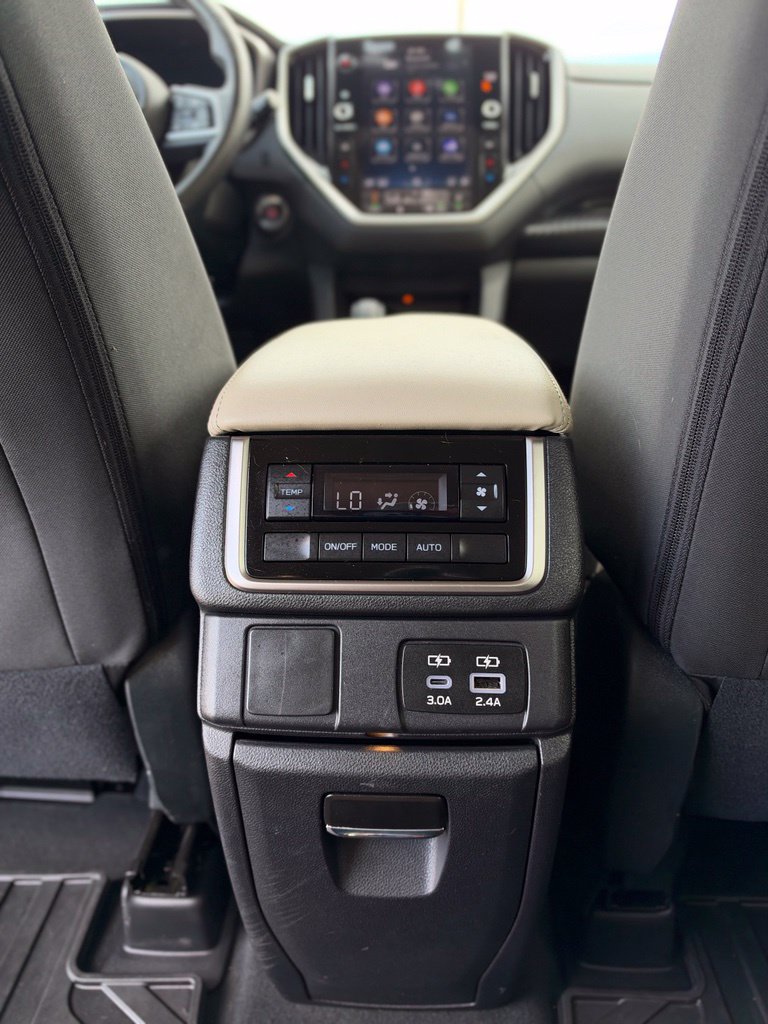 Used 2025 Subaru Ascent Premium w/ Premium Package AWD/4WD image 36