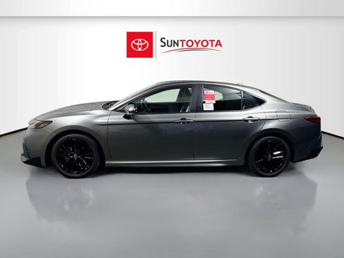 New 2026 Toyota Camry SE FWD image 7