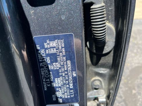 Used 2025 Kia Soul LX w/ LX Technology Package image 23