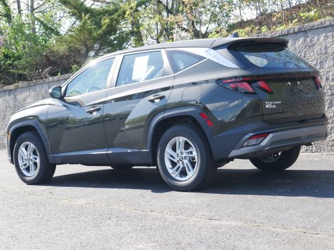 Used 2026 Hyundai Tucson SE AWD/4WD image 4