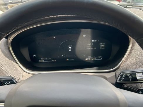 Used 2020 Lincoln Nautilus Reserve AWD/4WD image 10