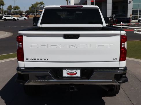 Used 2025 Chevrolet Silverado 2500 LT image 6