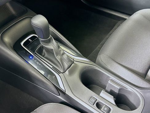 Used 2023 Toyota Corolla LE image 16