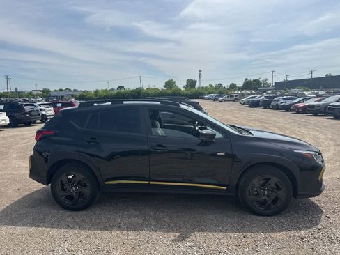 Used 2024 Subaru Crosstrek 2.5i Sport AWD/4WD image 9
