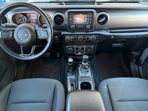 Used 2020 Jeep Wrangler Unlimited Sport S AWD/4WD image 3