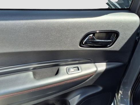 Used 2023 Dodge Durango GT image 8