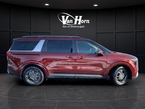 New 2026 Kia Carnival EX image 2