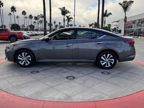 Certified 2025 Nissan Altima 2.5 S image 5