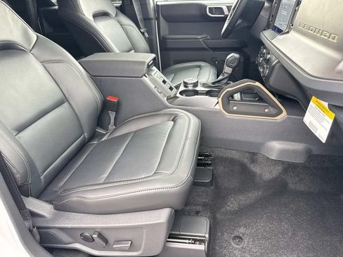 New 2026 Ford Bronco Badlands AWD/4WD image 11