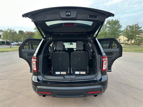 Used 2015 Ford Explorer XLT w/ Equipment Group 202B image 15
