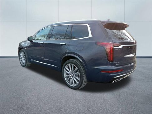 Used 2025 Cadillac XT6 Premium Luxury w/ Platinum Package image 3