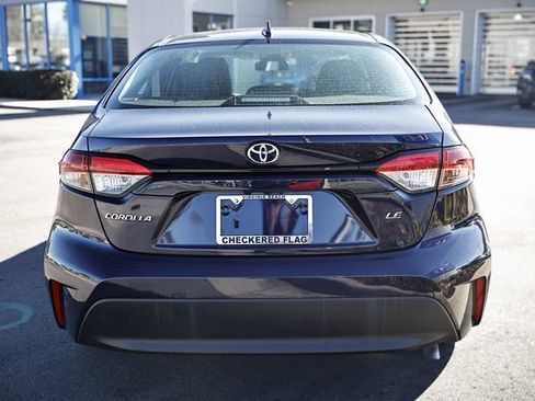 Used 2023 Toyota Corolla LE image 6