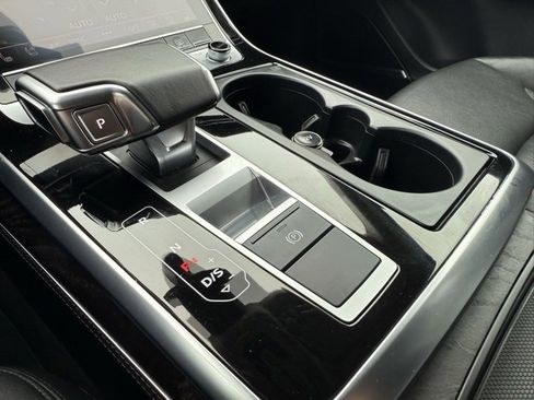 Used 2023 Audi Q7 2.0T Premium Plus w/ Premium Plus Package image 29