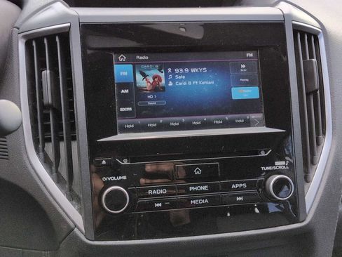 Used 2019 Subaru Crosstrek 2.0i Premium image 30