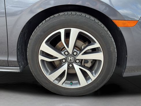 Used 2022 Honda Odyssey Touring image 31