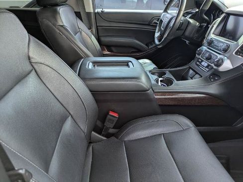 Used 2019 GMC Yukon XL SLT AWD/4WD image 13