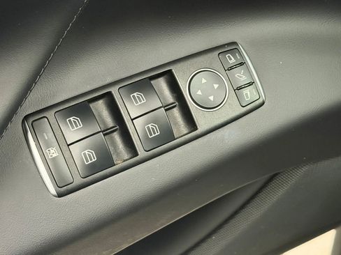 Used 2018 Tesla Model X 100D AWD/4WD image 19