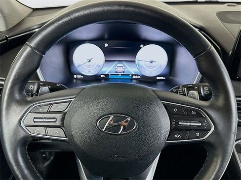 Used 2022 Hyundai Santa Fe Limited image 12