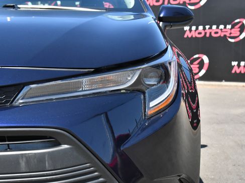 Used 2024 Toyota Corolla LE FWD image 11