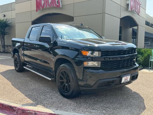 Used 2021 Chevrolet Silverado 1500 Custom image 6