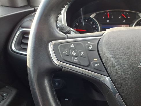 Used 2020 Chevrolet Equinox Premier image 21