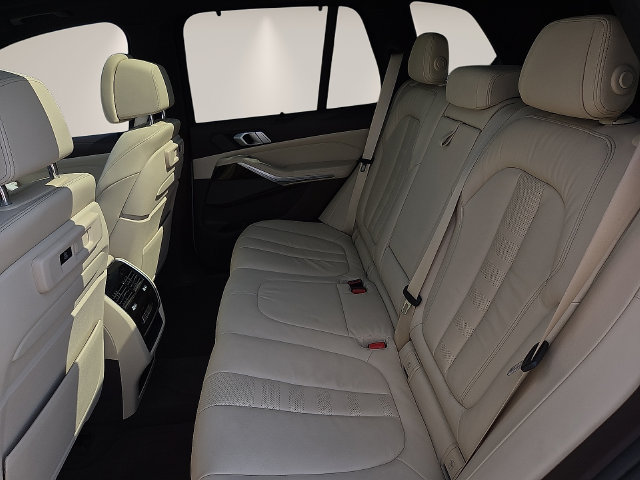 Used 2019 BMW X5 xDrive40i w/ Premium Package 2 AWD/4WD image 14