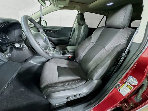 Certified 2025 Subaru Outback Premium AWD/4WD image 25
