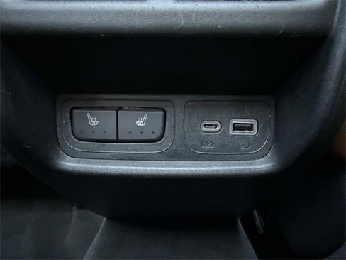 Certified 2022 Cadillac XT4 Premium Luxury w/ Enhanced Visibility Package image 18