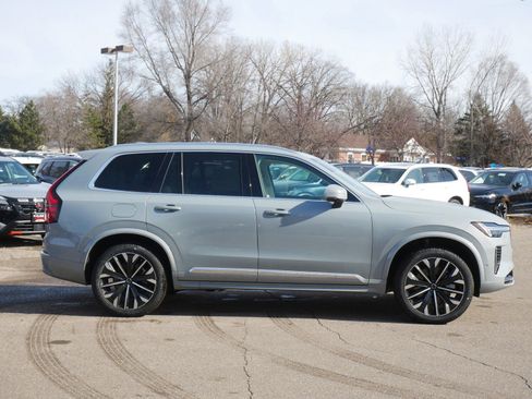 New 2026 Volvo XC90 T8 Ultra w/ Protection Package Premier image 2