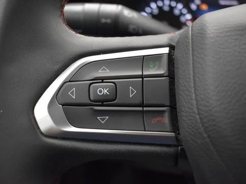 Used 2023 Jeep Compass Trailhawk image 23