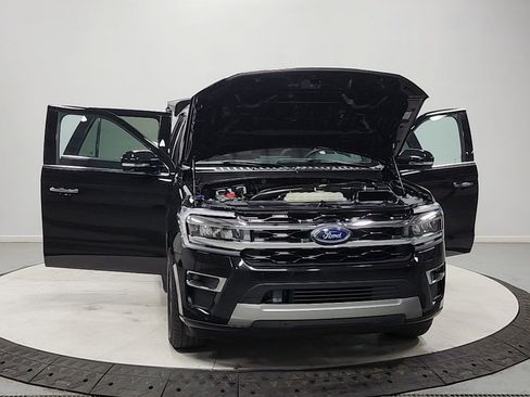 Used 2024 Ford Expedition Max Limited RWD image 10