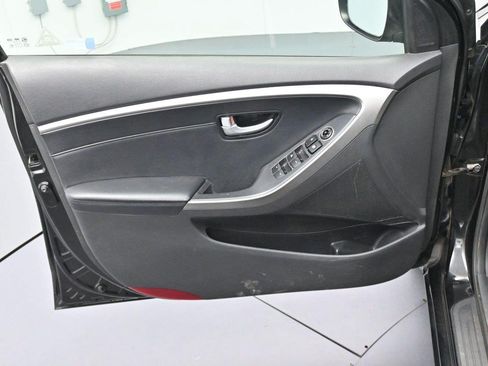 Used 2013 Hyundai Elantra GT w/ Style Pkg FWD image 10