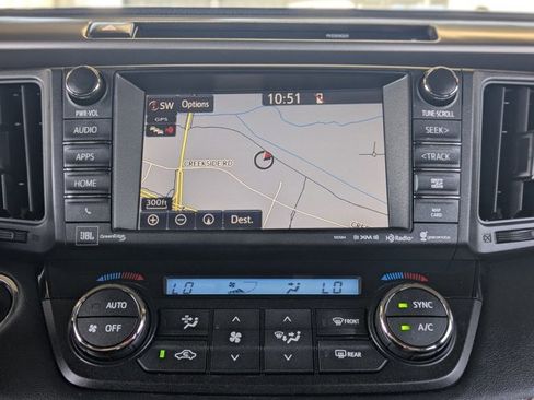 Used 2016 Toyota RAV4 SE AWD/4WD image 13