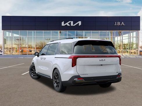 New 2026 Kia Carnival SX Prestige FWD image 4