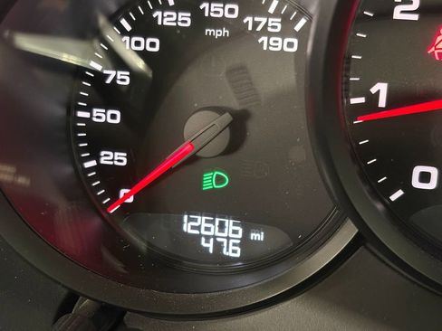 Used 2018 Porsche 718 Boxster GTS RWD image 28