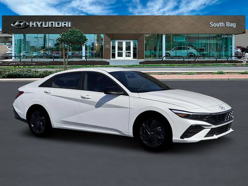 New 2026 Hyundai Elantra Sport image 10