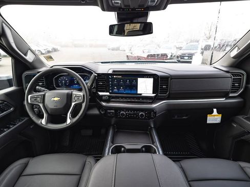 New 2026 Chevrolet Silverado 3500 LTZ w/ LTZ Convenience Package image 37