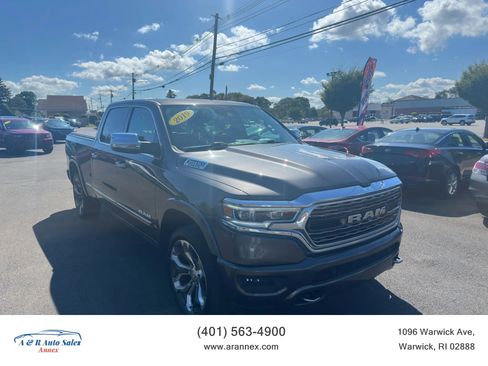Used 2019 RAM 1500 Limited image 1