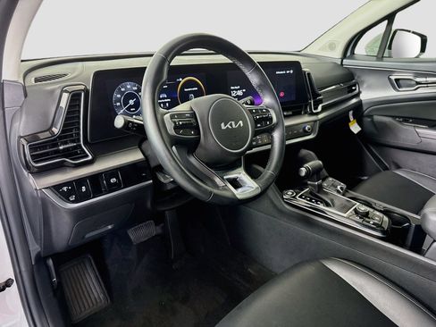 Used 2025 Kia Sportage SX FWD image 23