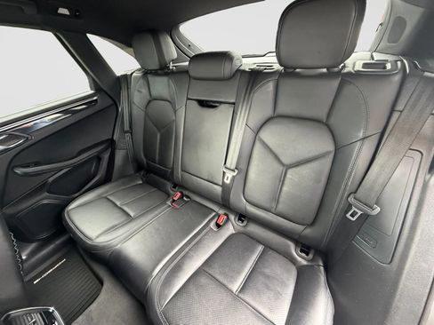 Used 2015 Porsche Macan S w/ Premium Package Plus AWD/4WD image 15