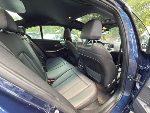 Used 2021 BMW 330i Sedan w/ Premium Package RWD image 34