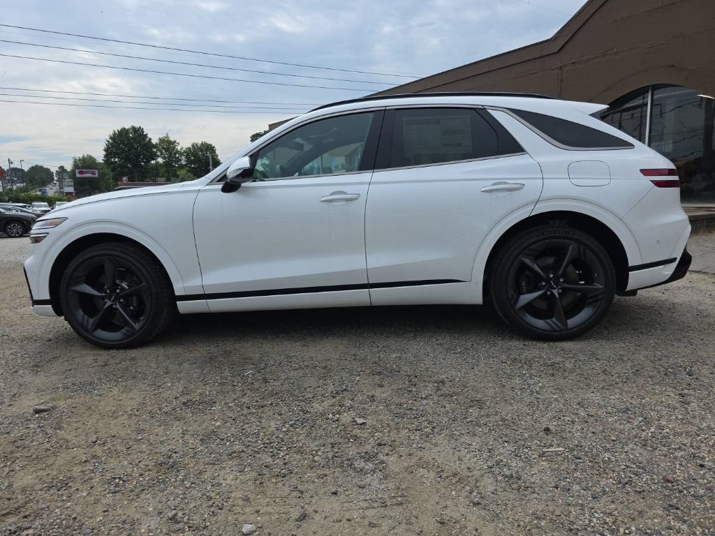 New 2026 Genesis GV70 3.5T Sport Prestige w/ G1 Accessory Package AWD/4WD image 2