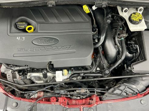 Used 2017 Ford Escape SE w/ Equipment Group 201A FWD image 24