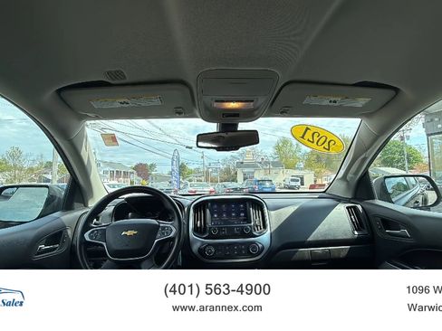 Used 2021 Chevrolet Colorado LT w/ LT Convenience Package AWD/4WD image 22