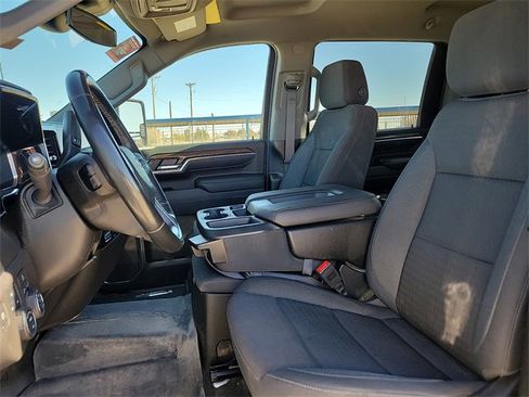 Used 2024 Chevrolet Silverado 2500 LT image 12