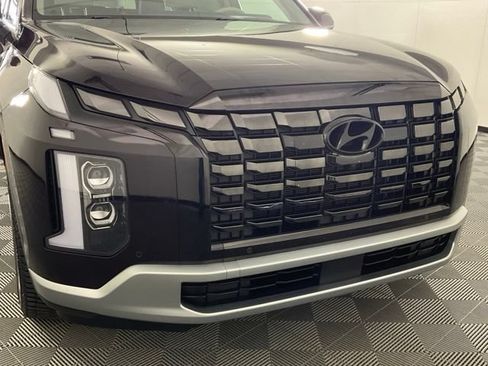 Used 2024 Hyundai Palisade Limited AWD/4WD image 10