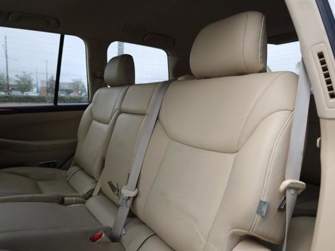 Used 2010 Lexus LX 570 4WD image 13